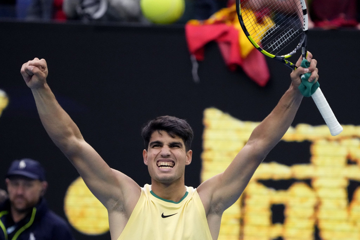 澳网翻盘年终总决赛,阿尔卡拉斯惊艳四座 澳网翻盘年终总决赛,阿尔卡拉斯惊艳四座