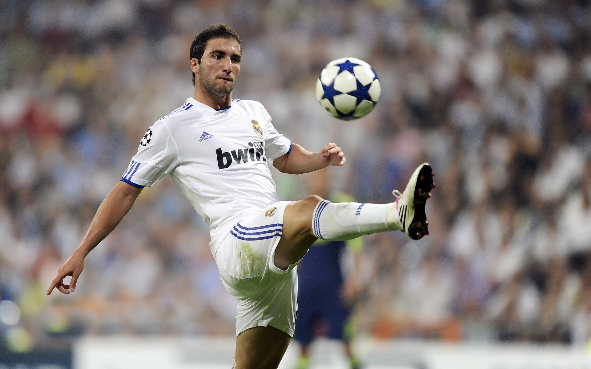 广厦vs上海,当稳定输出成为奢侈品,伦纳德给CBA上了一课